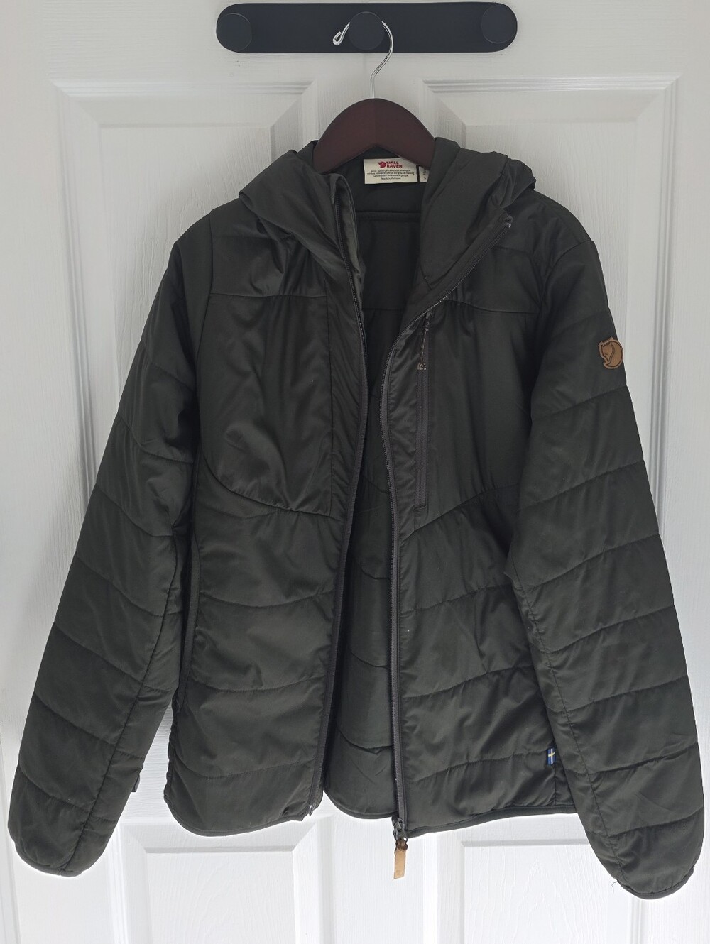 Fjallraven Keb Padded Hoodie Women’s Small Dark Olive Green Jacket